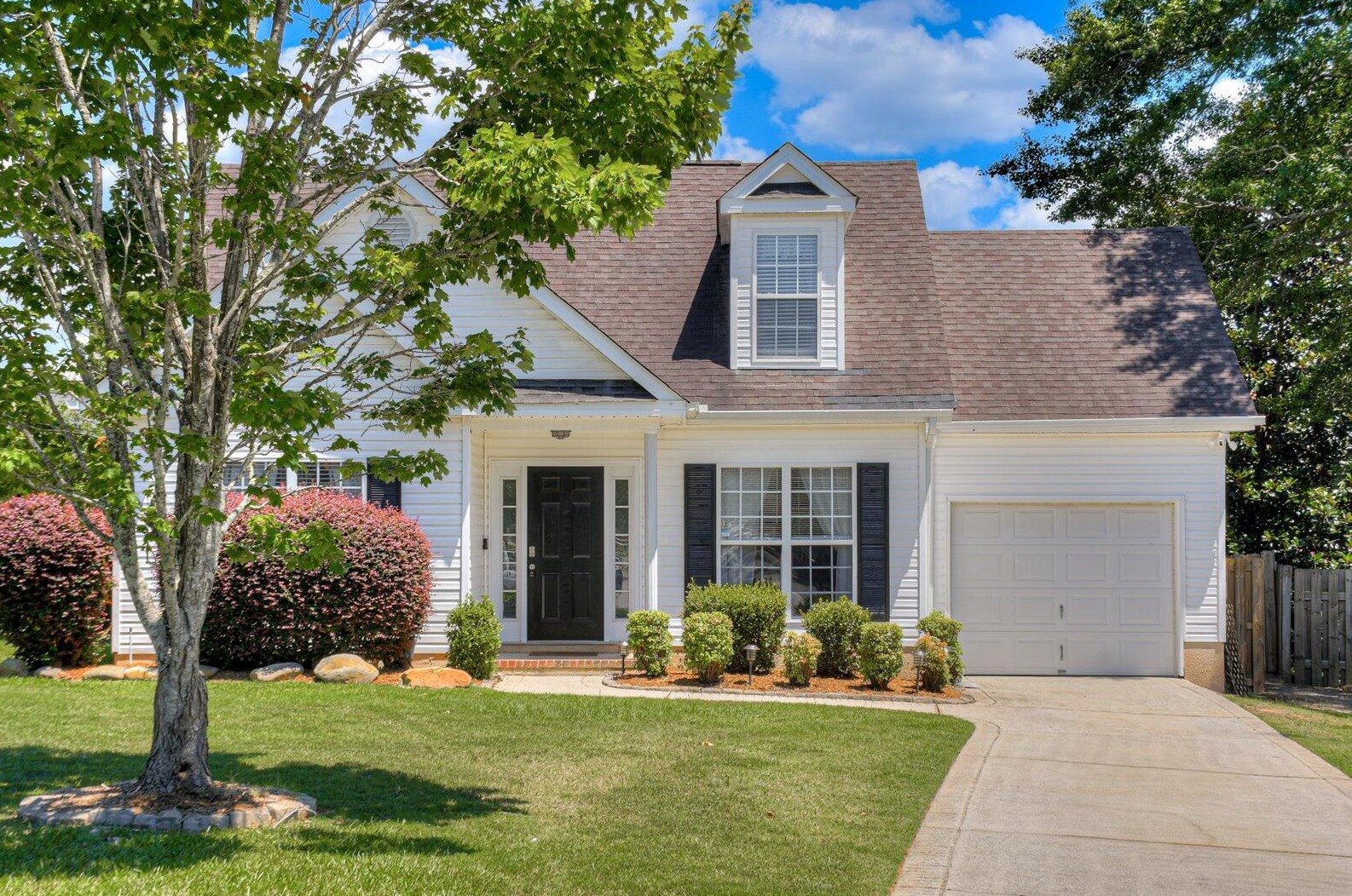 2044 Shoreline Dr, Grovetown, GA 30813