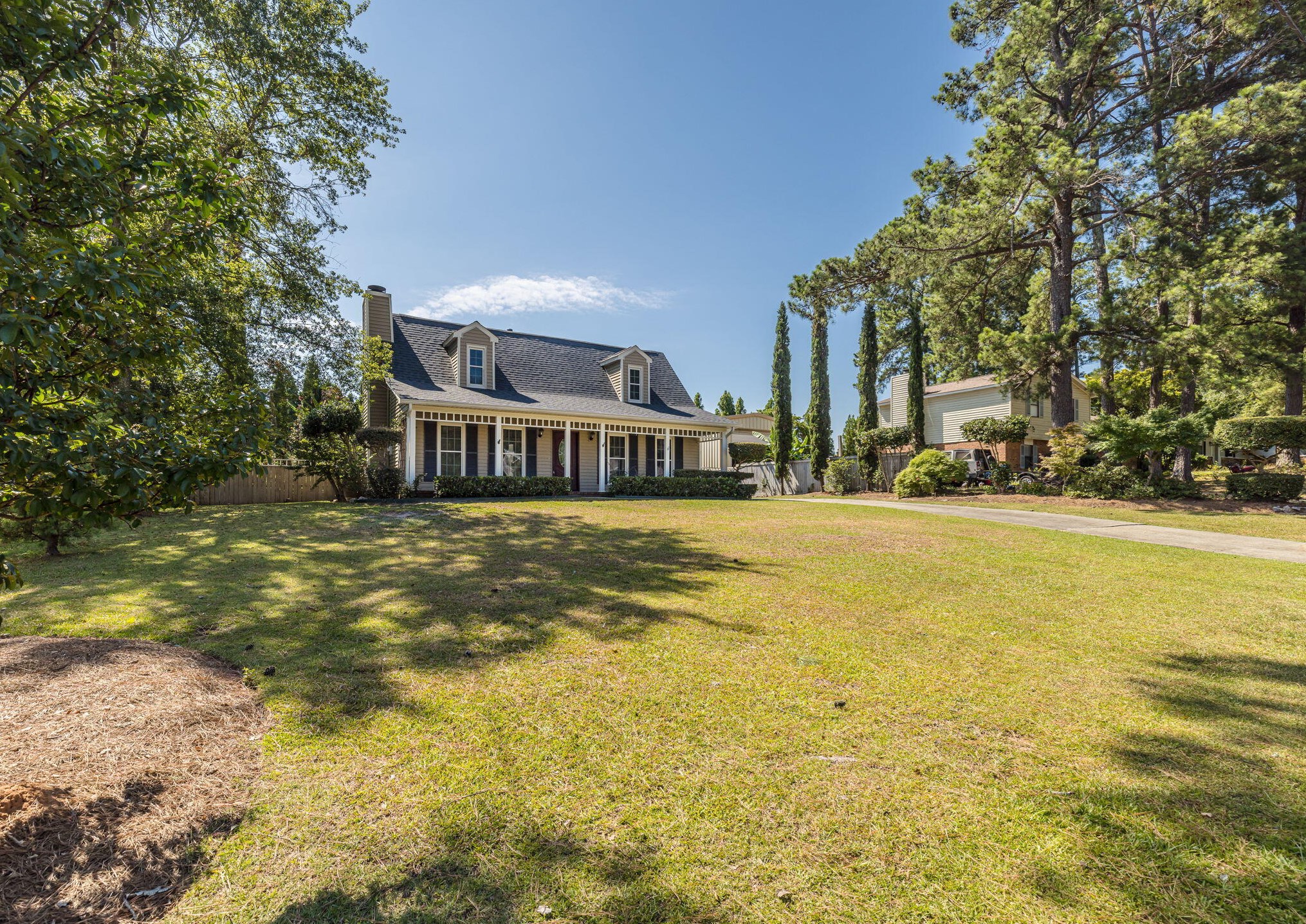 547 Pheasant Run Dr, Evans, GA 30809