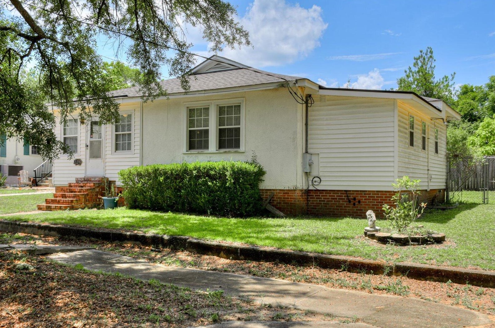 833 Leitner St, Graniteville, SC 29829