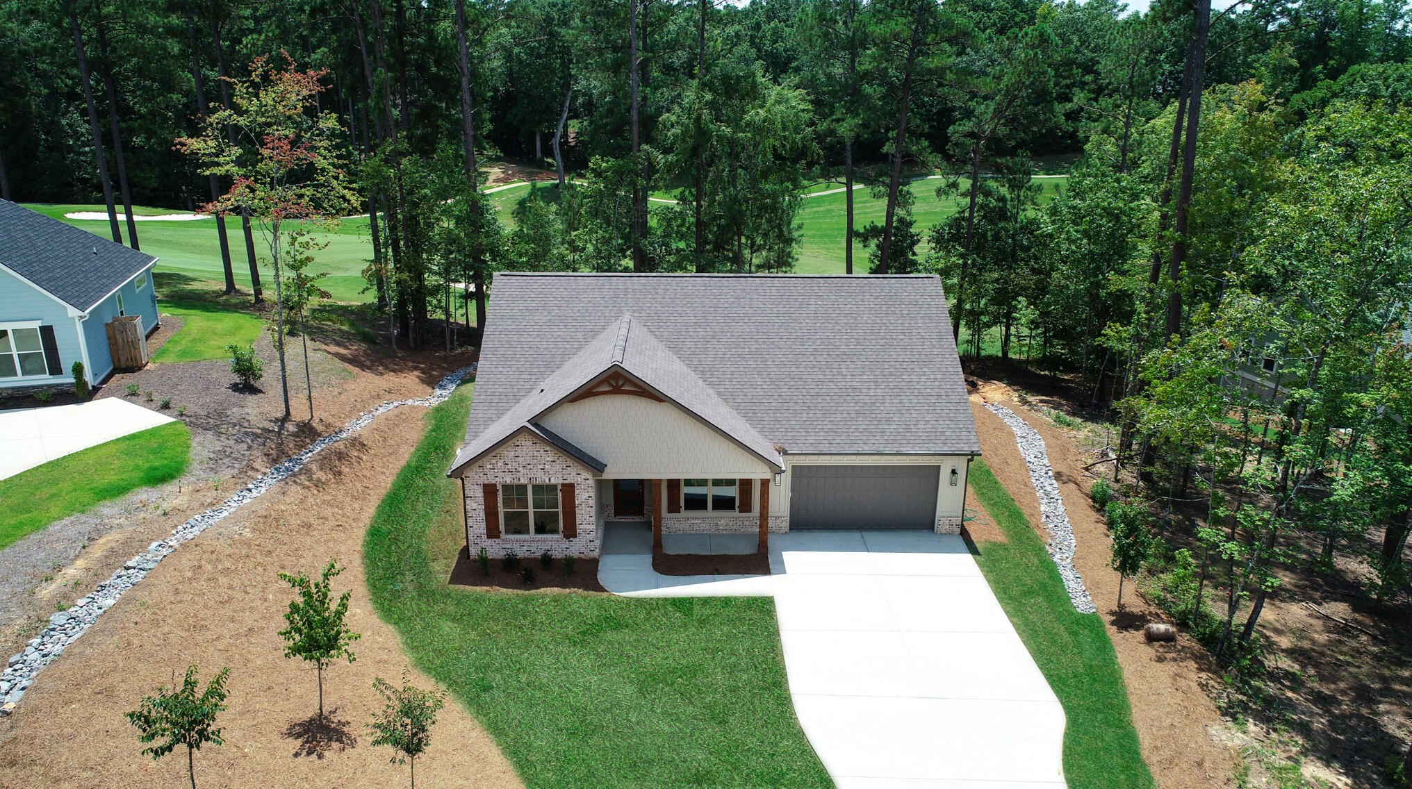 123 Esmont Dr, Mc Cormick, SC 29835