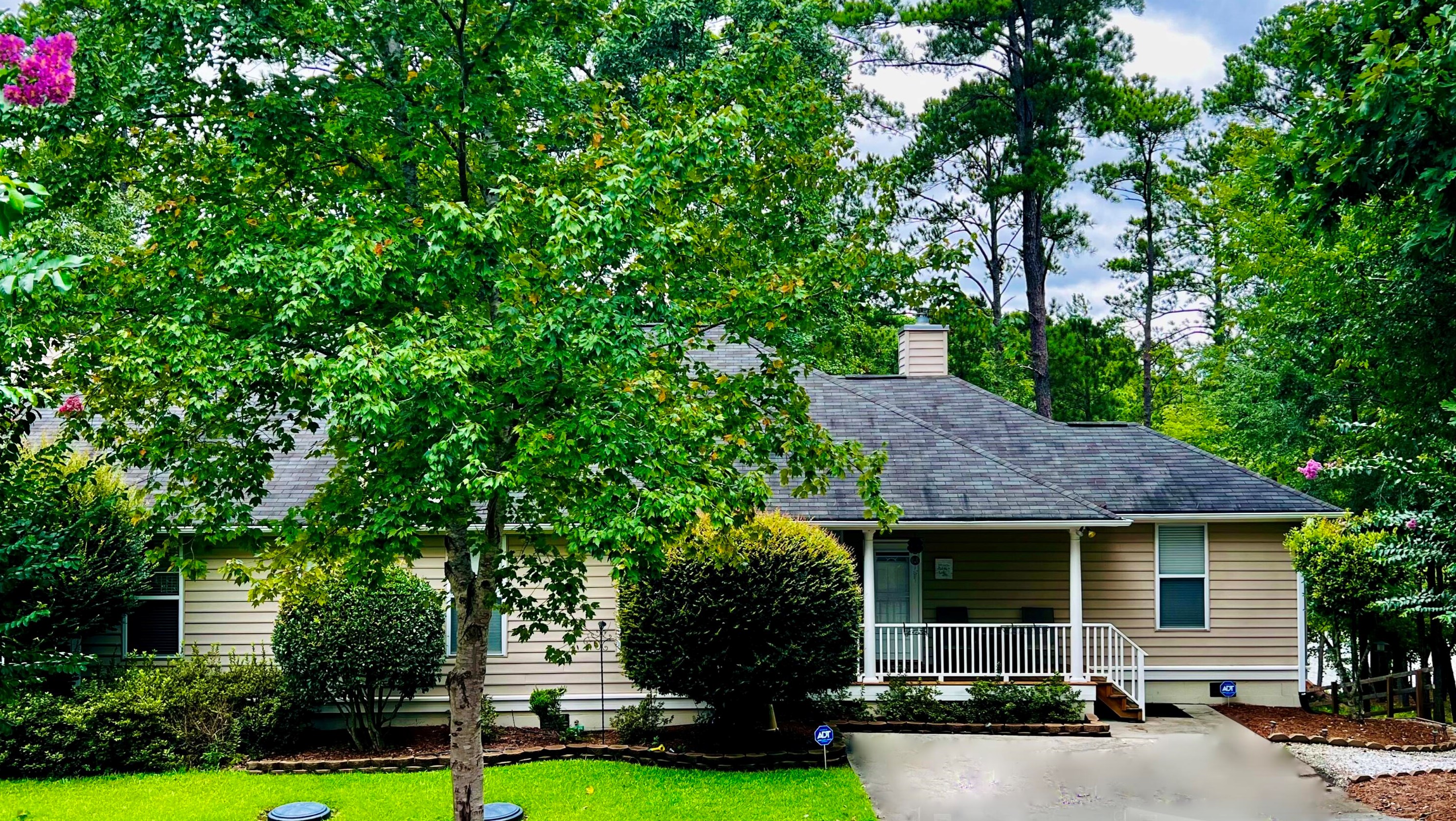10 Caravel Cir, Mc Cormick, SC 29835