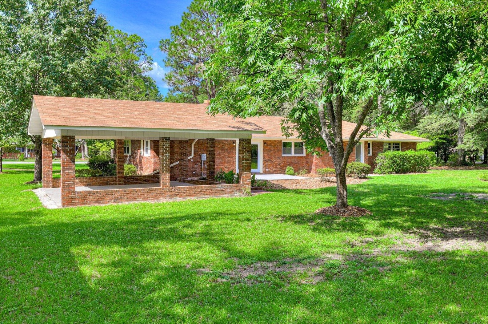 1721 Pine Log Rd, Aiken, SC 29803