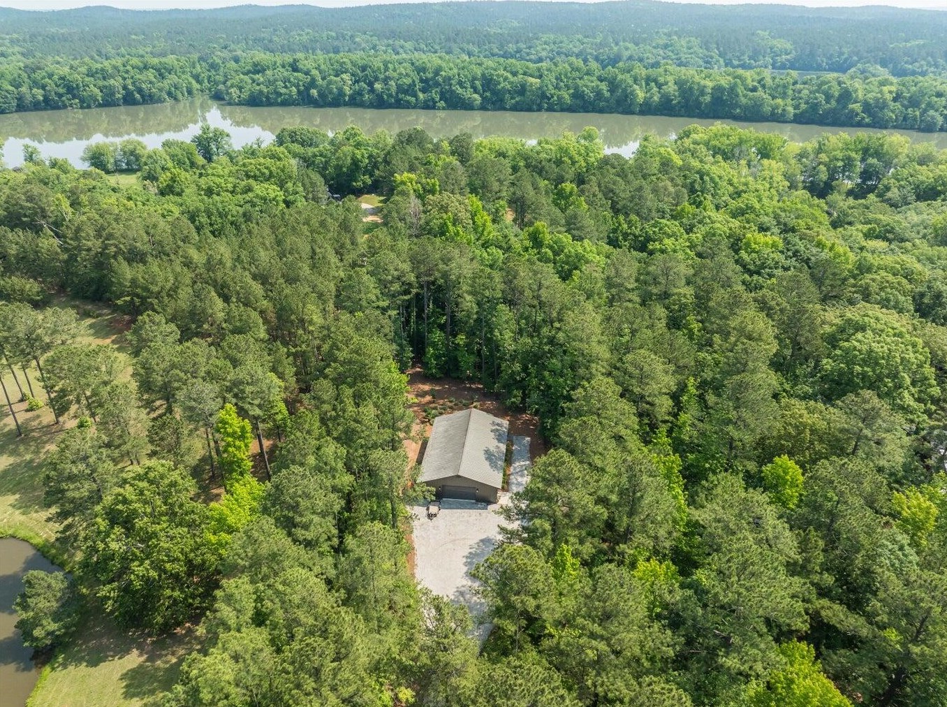 4111 Rivermont Dr, Evans GA  30809-4862 exterior