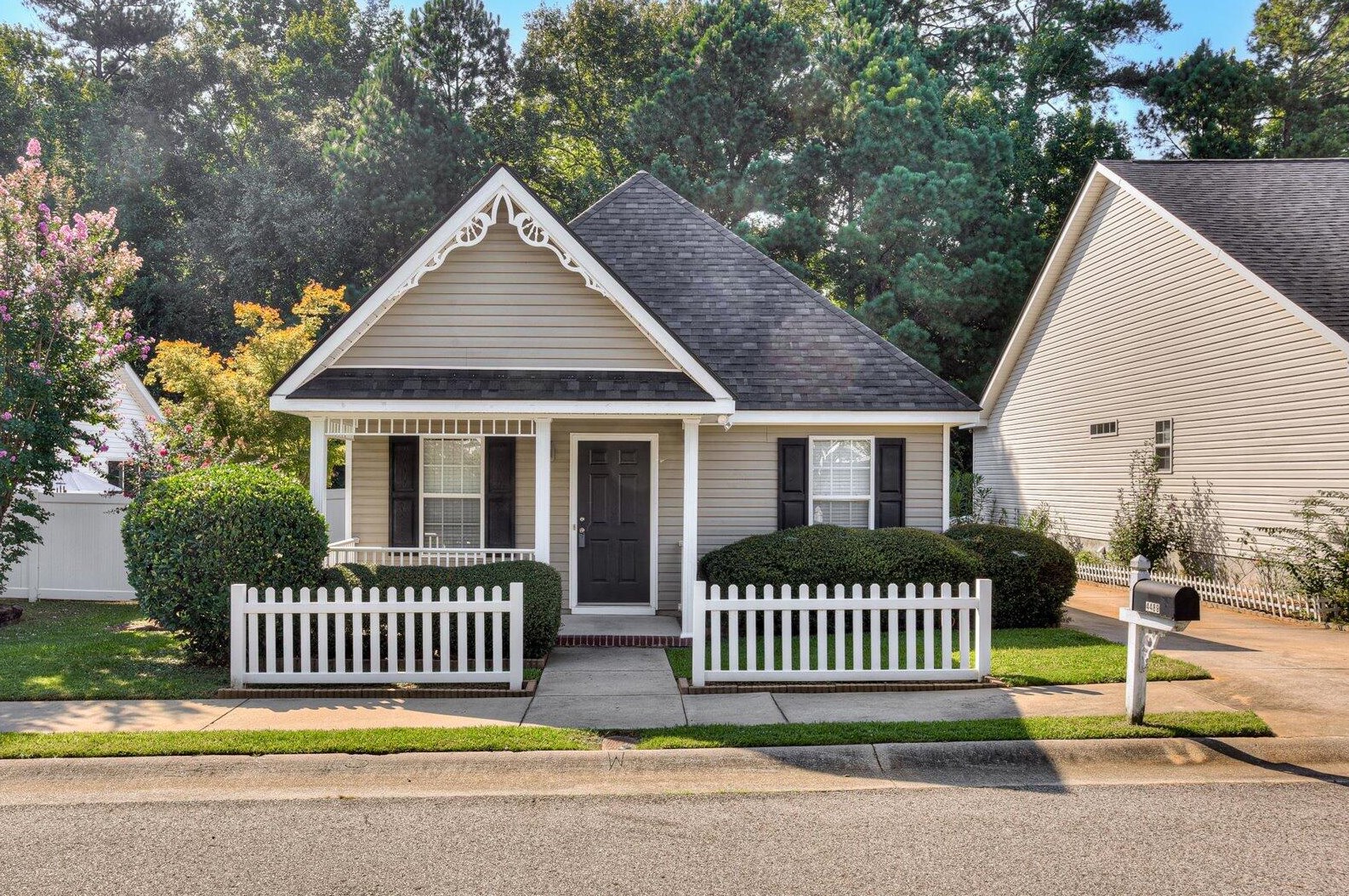 4488 Galway Dr, Evans, GA 30809