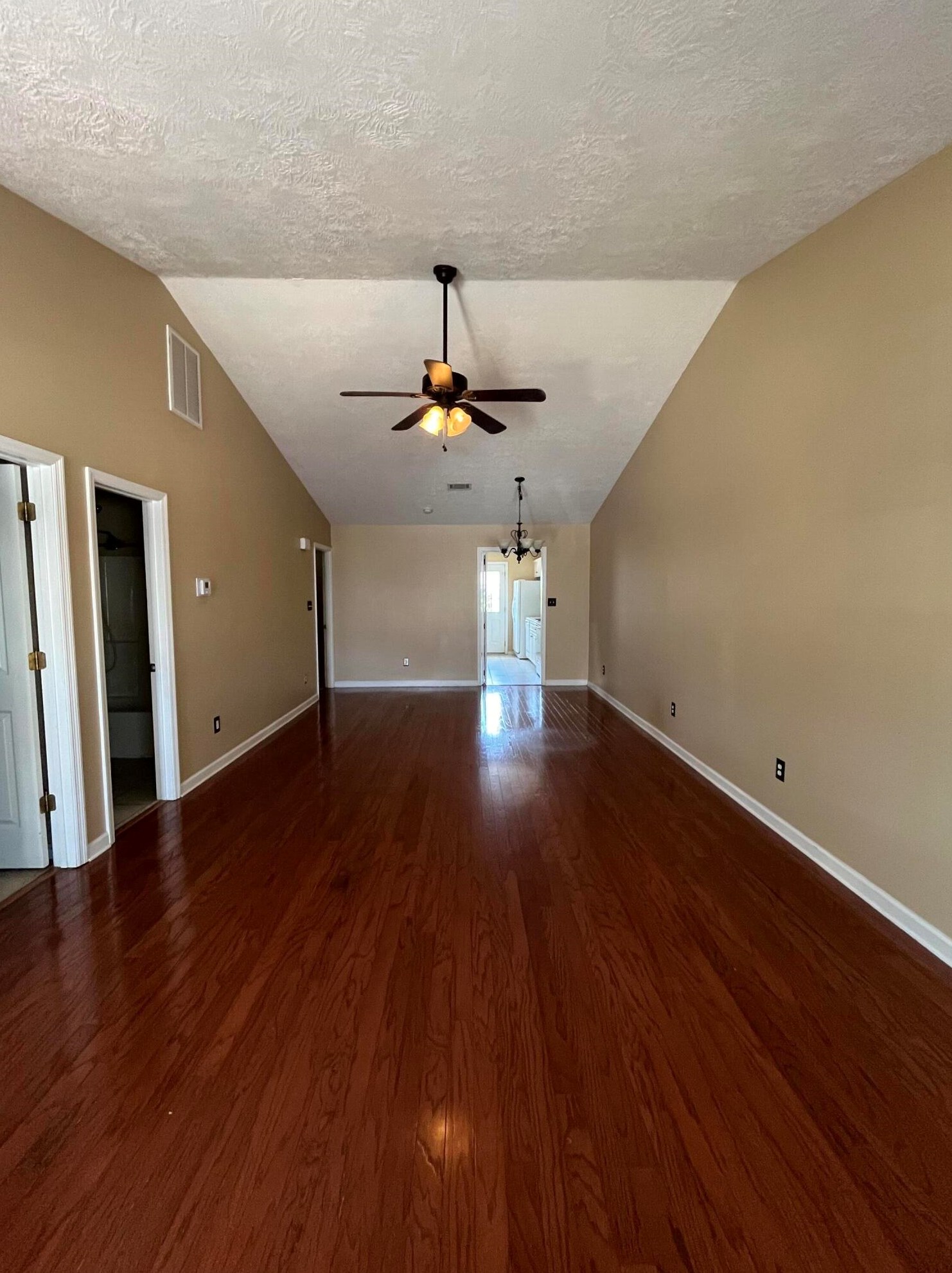 575 Edgecliff Ln, Evans, GA 30809-6427