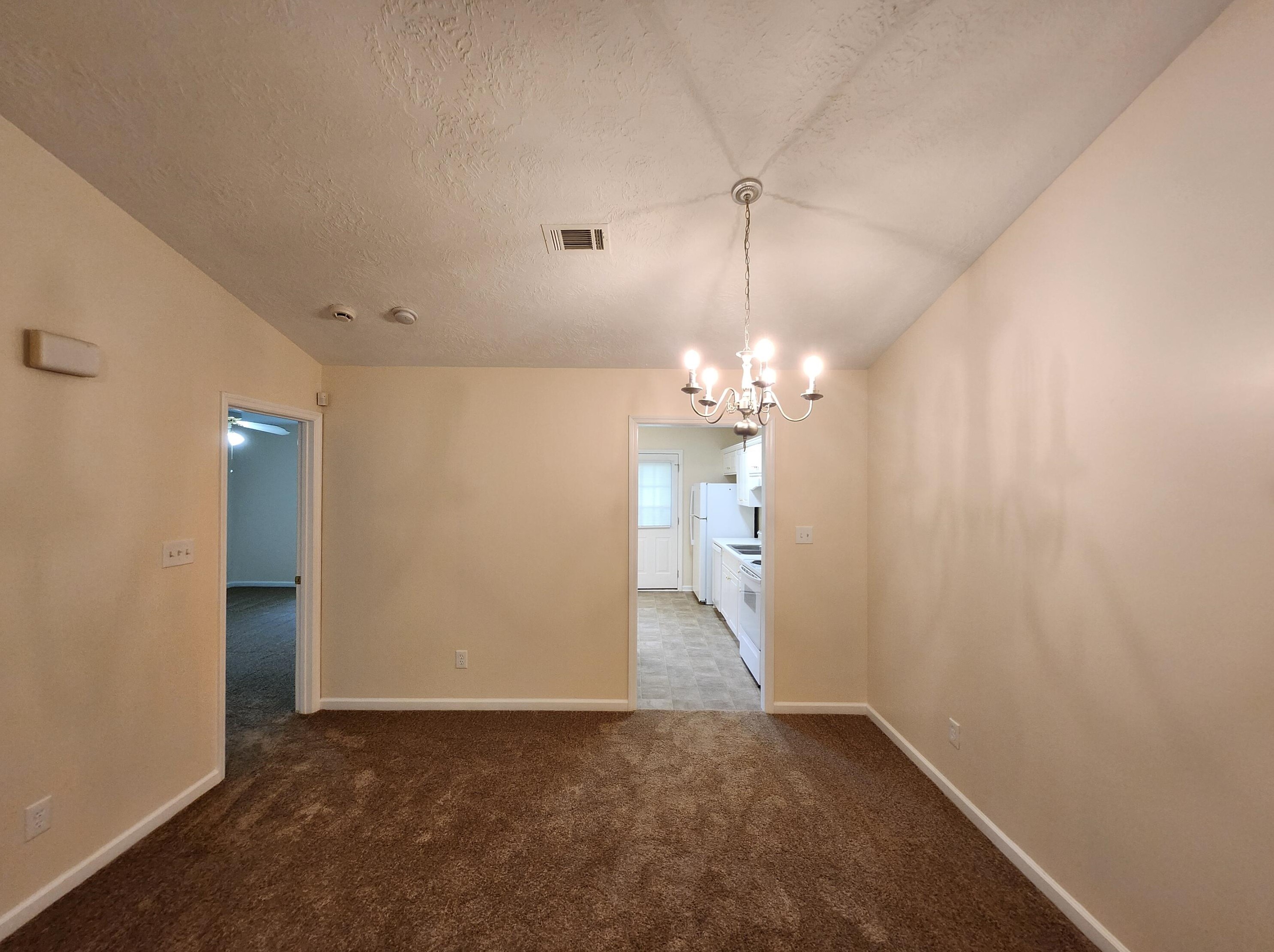 526 Edgecliff Ln, Evans, GA 30809-6426