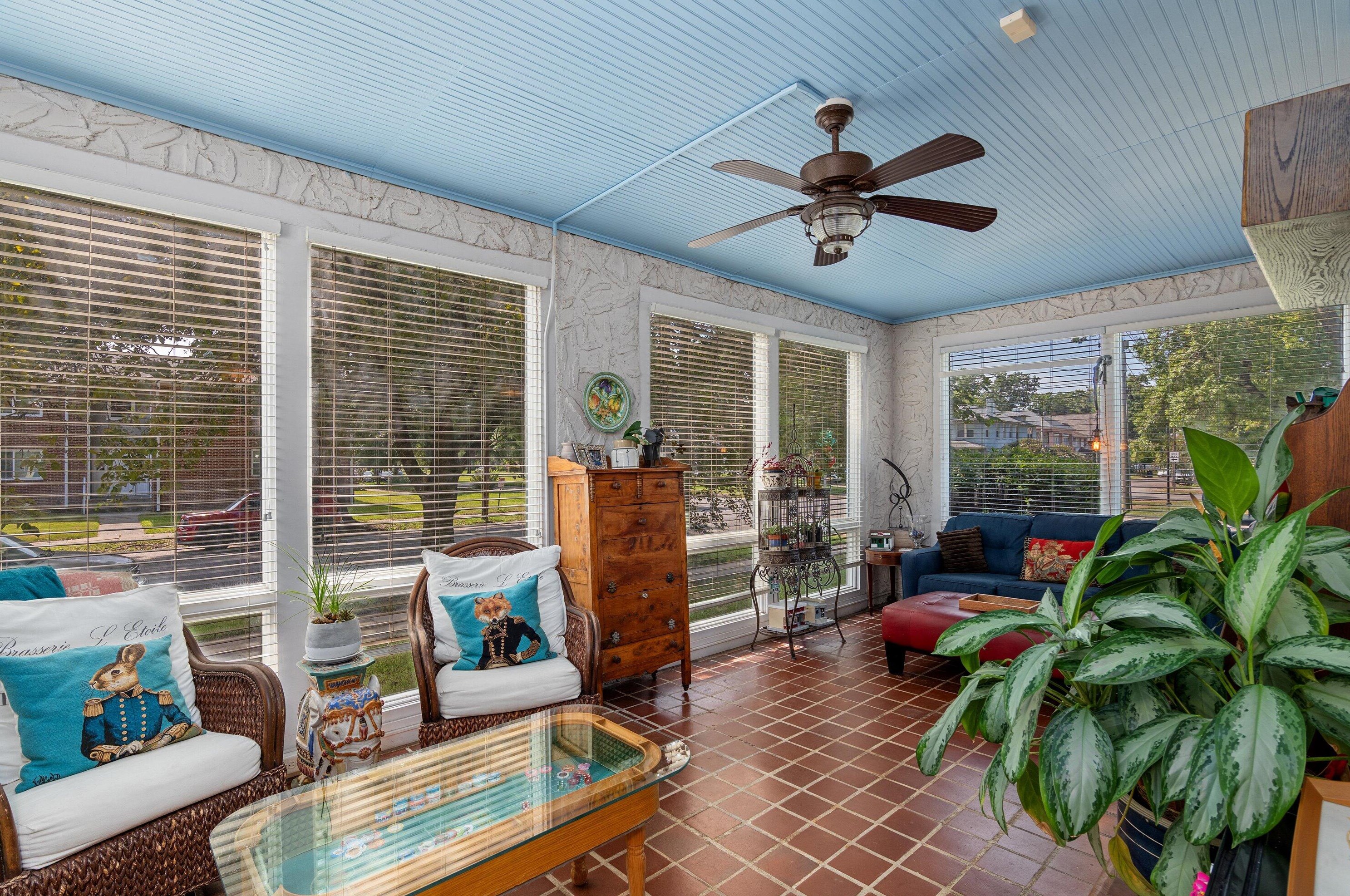 303 Broad St, Augusta GA 30901-1550 exterior