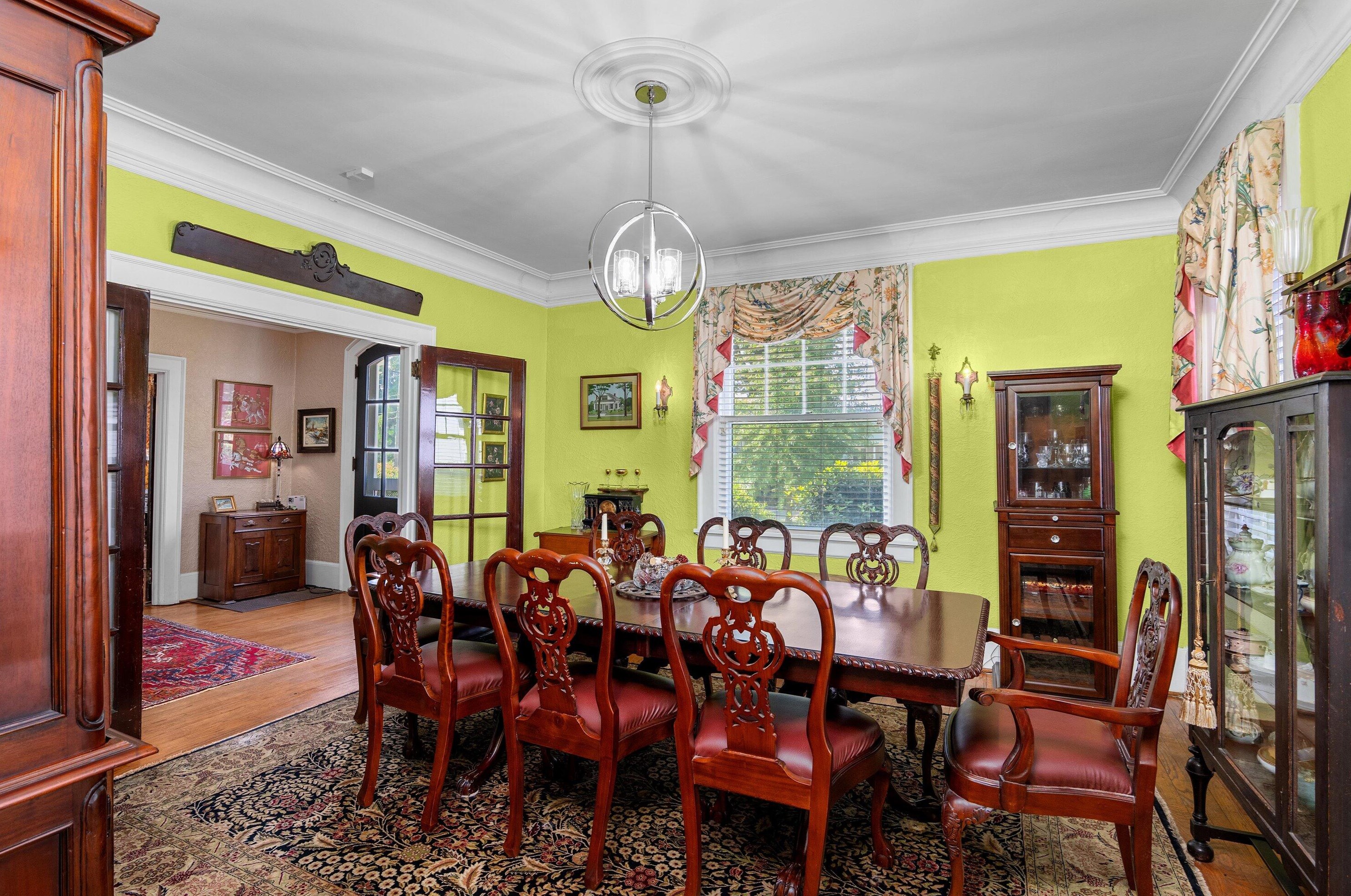 303 Broad St, Augusta GA 30901-1550 exterior