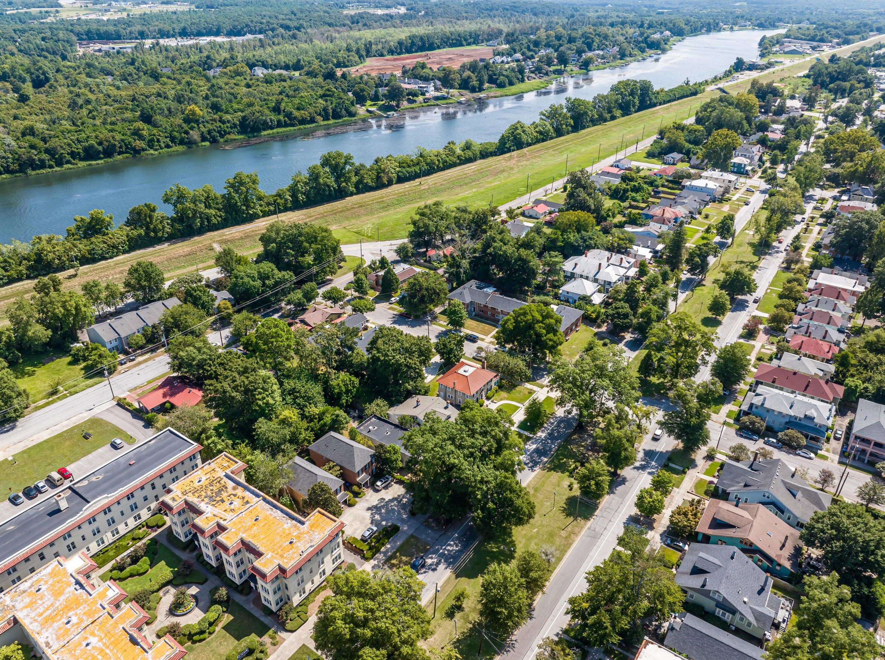 303 Broad St, Augusta GA 30901-1550 exterior