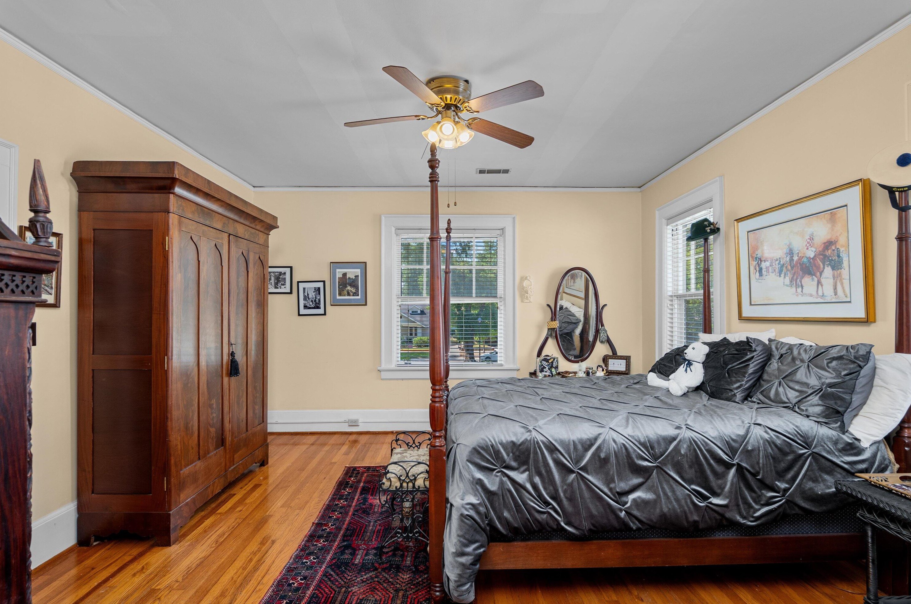 303 Broad St, Augusta GA 30901-1550 exterior