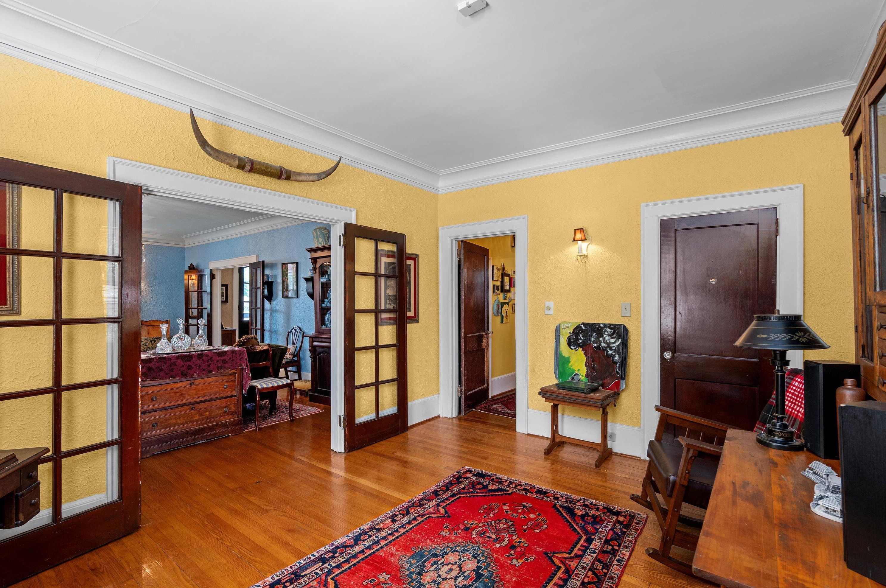 303 Broad St, Augusta GA 30901-1550 exterior