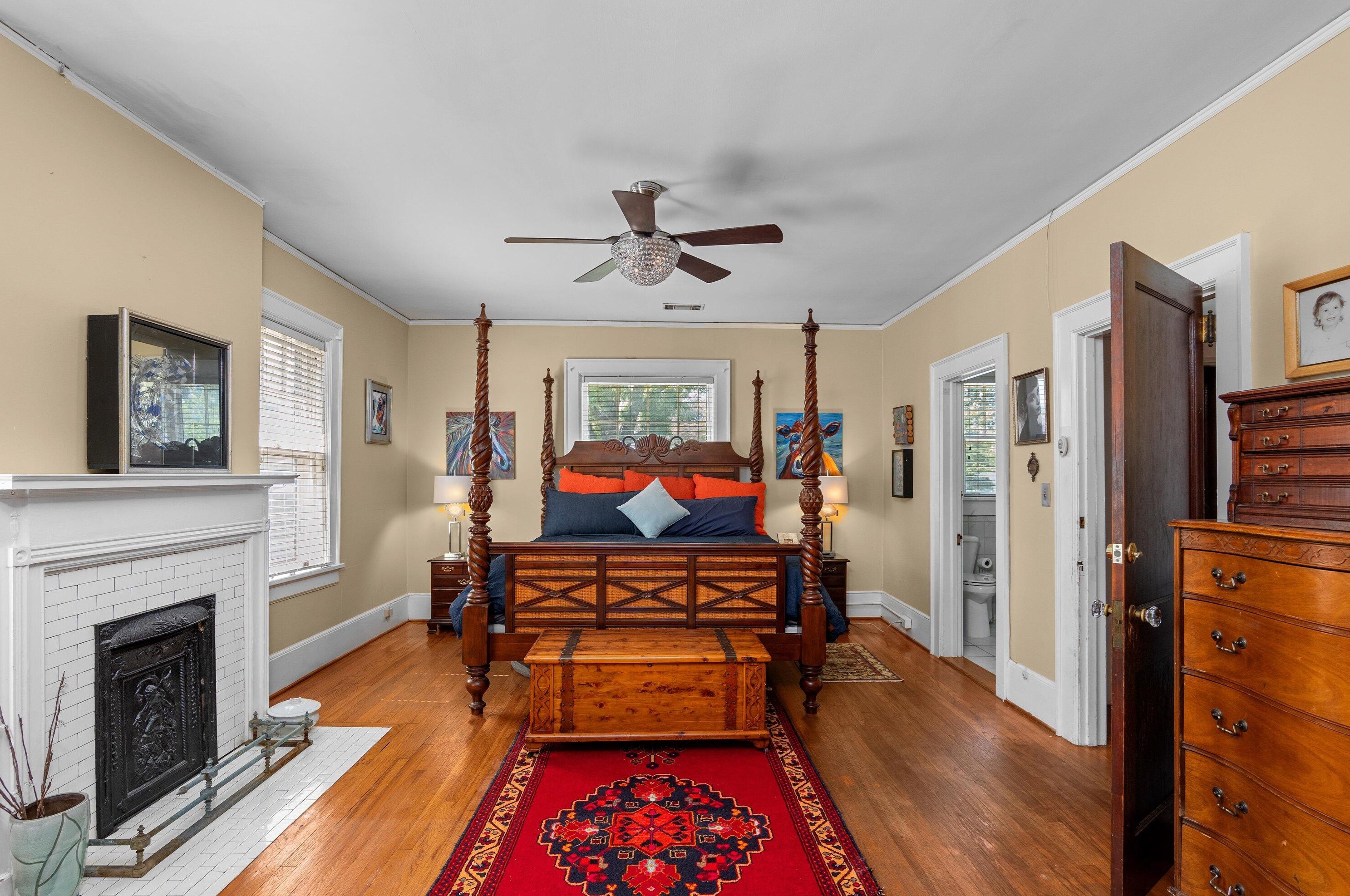 303 Broad St, Augusta GA 30901-1550 exterior