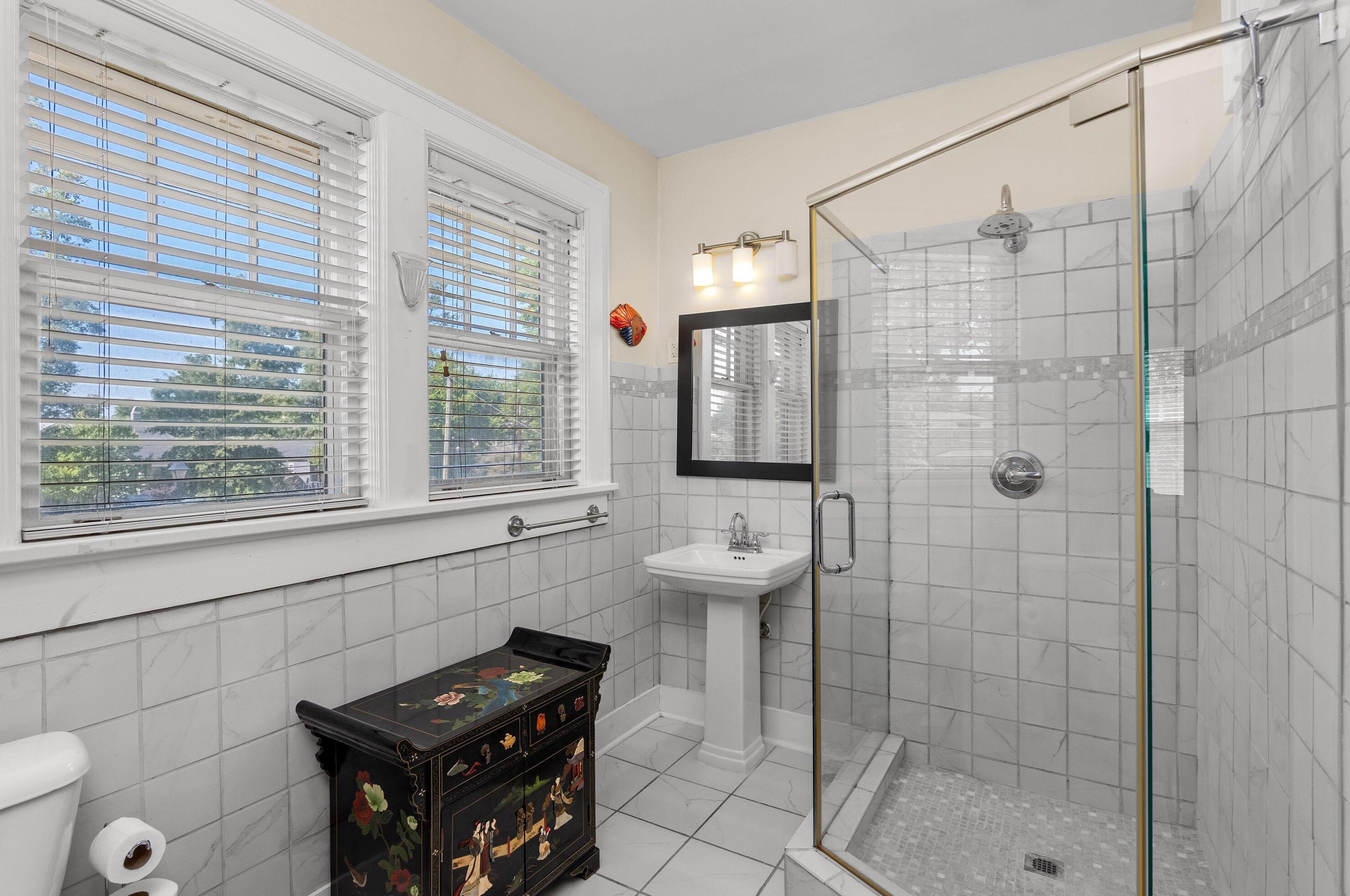 303 Broad St, Augusta GA 30901-1550 exterior