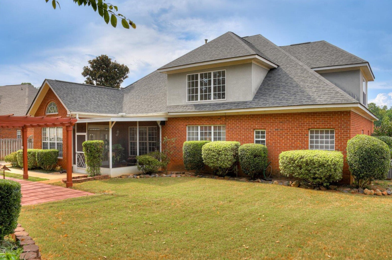 989 Windmill Pkwy, Evans GA  30809-6666 exterior