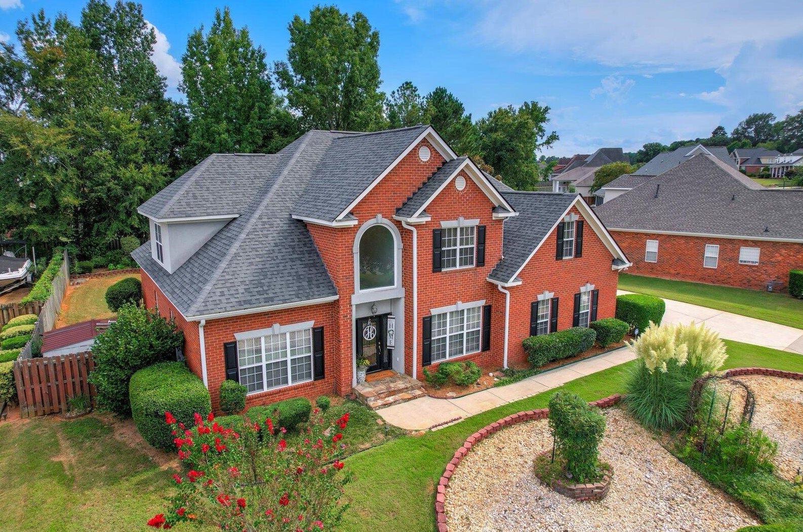 989 Windmill Pkwy, Evans GA  30809-6666 exterior