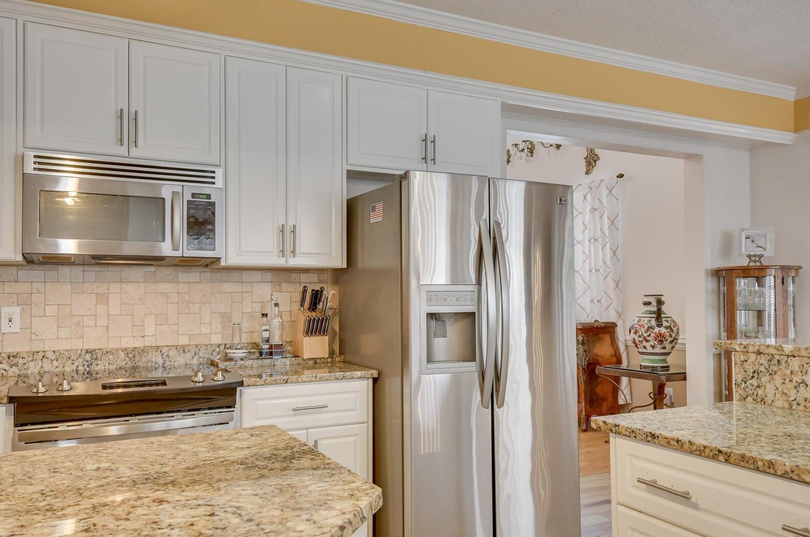 989 Windmill Pkwy, Evans GA  30809-6666 exterior