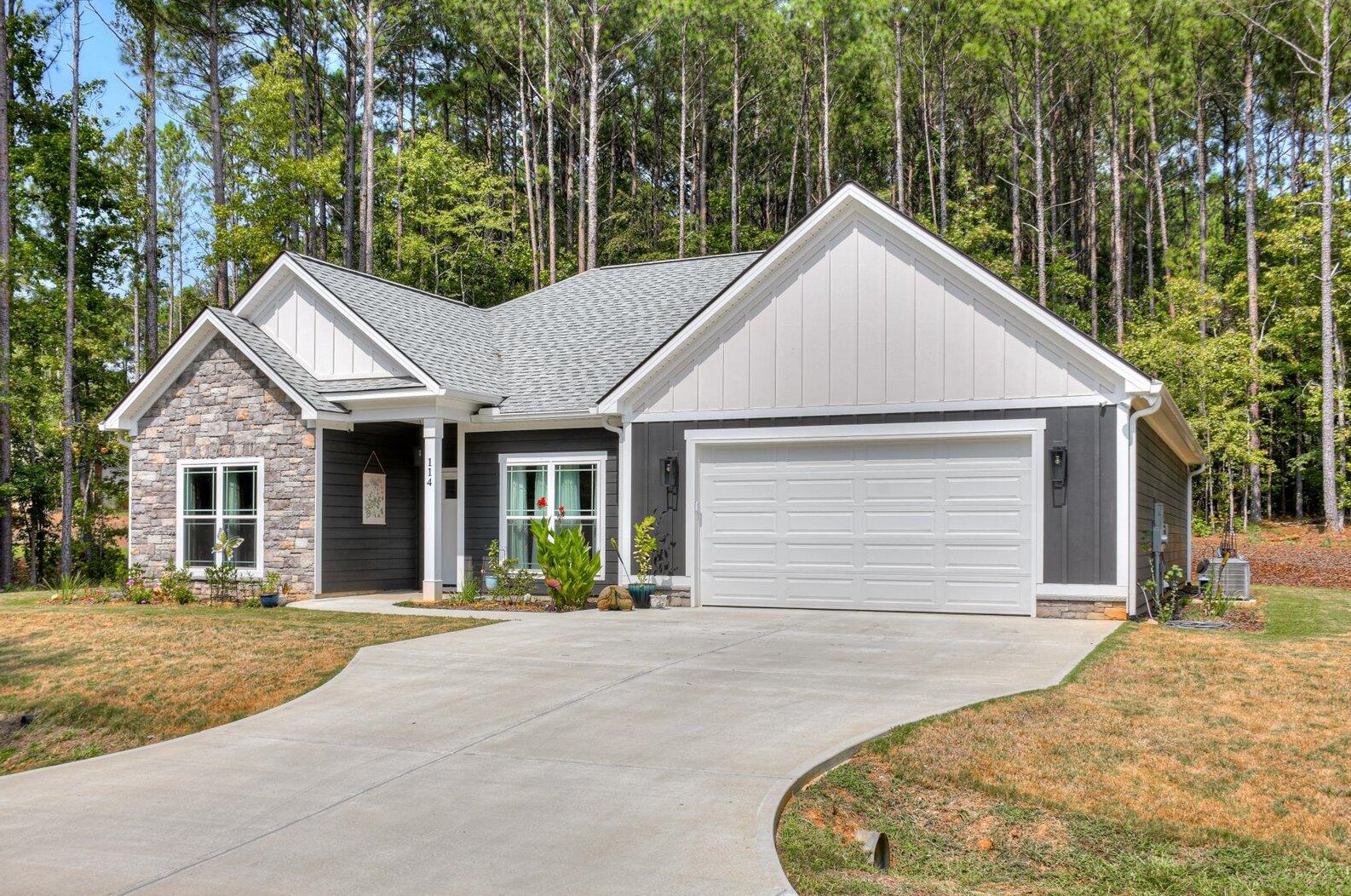 114 Elam Dr, Mc Cormick, SC 29835