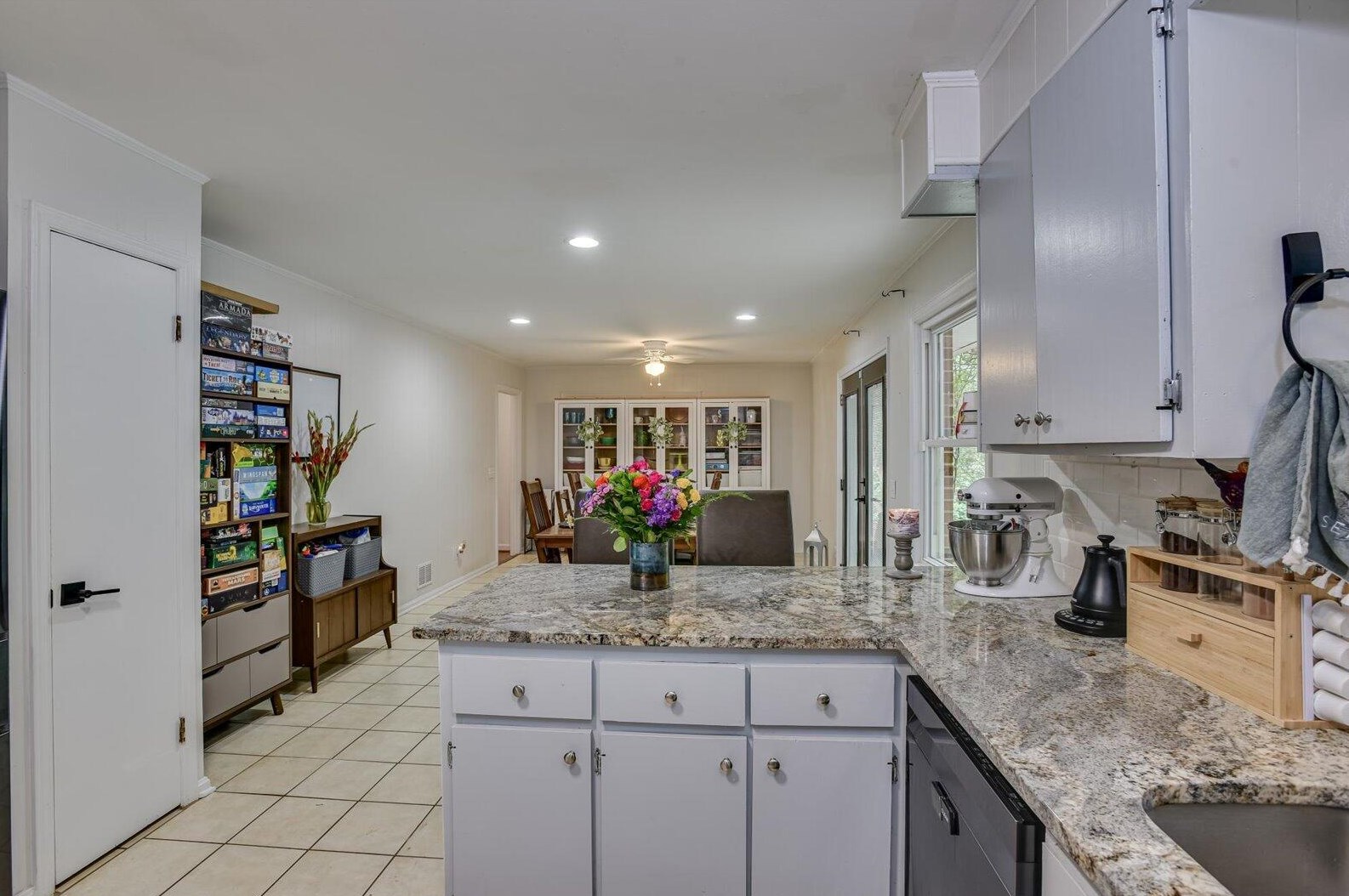 1110 Oakdale Rd, Augusta GA 30904-3346 exterior