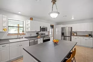 382 Windsong Ln, Fredericksburg, TX 78624 - Photo 22