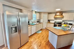 281 Oak Rd, Harper, TX 78631 - Photo 4