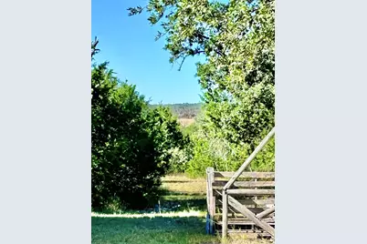 281 Oak Rd, Harper, TX 78631 - Photo 18