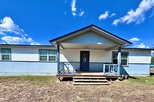 281 Oak Rd, Harper, TX 78631 - Photo 1