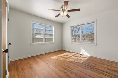 610 N Pine St, Fredericksburg, TX 78624 - Photo 16