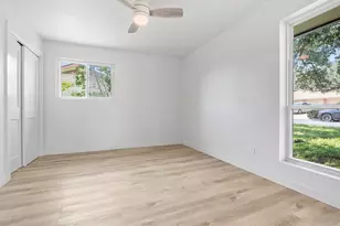 323 Broadmoor St, Fredericksburg, TX 78624 - Photo 12