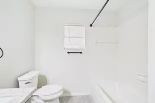 209 Forest Trail Dr, Fredericksburg, TX 78624 - Photo 8