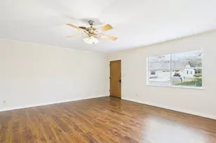 209 Forest Trail Dr, Fredericksburg, TX 78624 - Photo 4