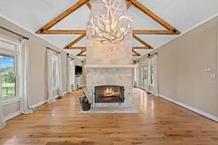 183 Teton Ln, Fredericksburg, TX 78624 - Photo 6