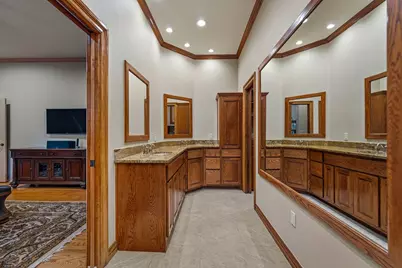 2409 W Commerce St, San Saba, TX 76877 - Photo 24