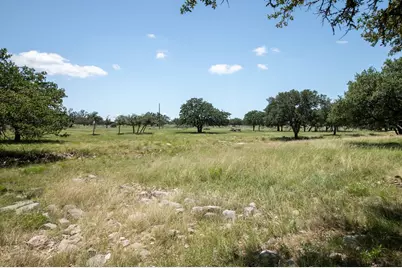8812 Old Harper Rd, Fredericksburg, TX 78624 - Photo 12
