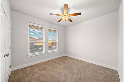 303 Winston Dr, Fredericksburg, TX 78624 - Photo 12