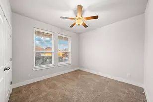 303 Winston Dr, Fredericksburg, TX 78624 - Photo 12