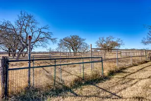 249 Southwoods Dr, Fredericksburg, TX 78624 - Photo 32