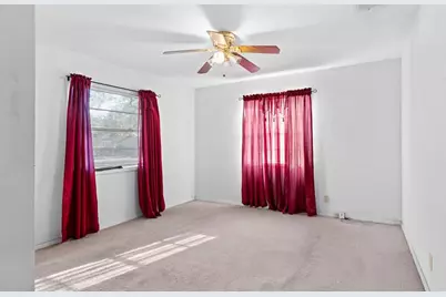 119 Felps, Blanco, TX 78606 - Photo 18