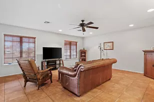 505 Waldrip St, Fredericksburg, TX 78624 - Photo 6