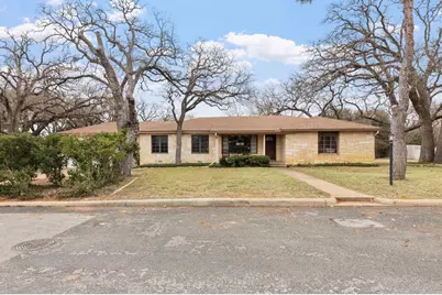 505 Waldrip St, Fredericksburg, TX 78624 - Photo 38