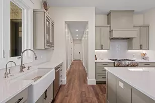 1402 Country Side Bend, Fredericksburg, TX 78624 - Photo 10