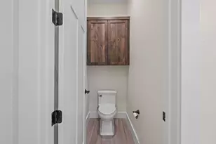 1402 Country Side Bend, Fredericksburg, TX 78624 - Photo 18