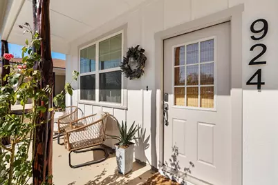 924 S Apple St, Fredericksburg, TX 78624 - Photo 20