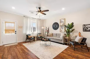 924 Apple St, Fredericksburg, TX 78624 - Photo 8