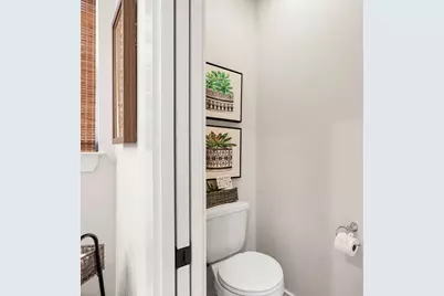 924 Apple St, Fredericksburg, TX 78624 - Photo 12