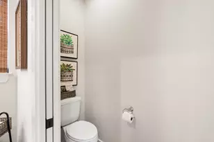 924 Apple St, Fredericksburg, TX 78624 - Photo 12