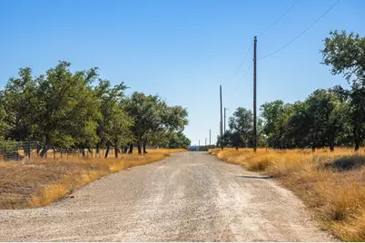 18 Legacy Oaks Dr, Harper, TX 78631 - Photo 14