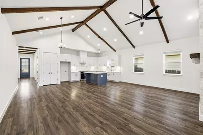 121 Feather Way, Fredericksburg, TX 78624 - Photo 2