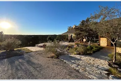 306 Other, Kerrville, TX 78028 - Photo 2