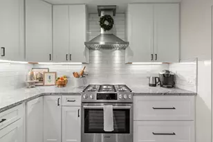 204 Forest Trail Dr, Fredericksburg, TX 78624 - Photo 8