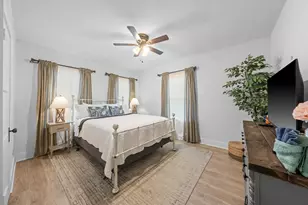 314 W Hackberry St, Fredericksburg, TX 78624 - Photo 14